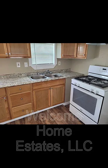 3311 N Flowing Wells Rd #16 — Photo 17