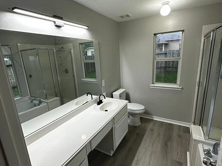 2310 Shady Pine Dr — Photo 15