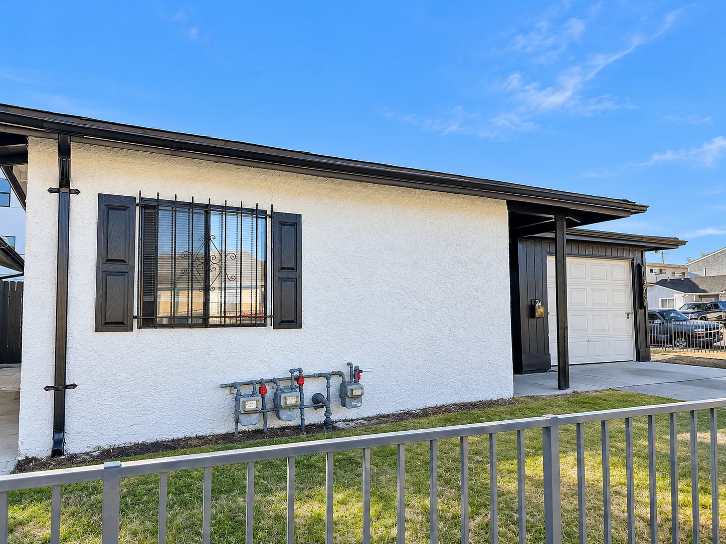 2 bed, 830 sqft, $2,800 — Photo 4