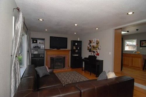 4th image of 4340 Sherbourne Dr