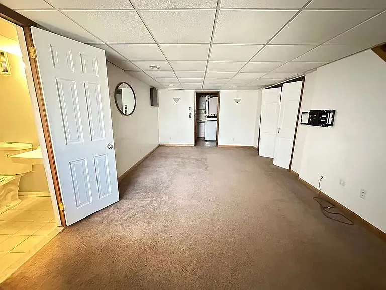 2821 S Darien St — Photo 10