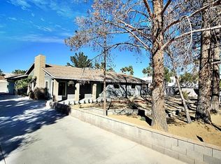 2740 Edmond St, Las Vegas, NV 89146