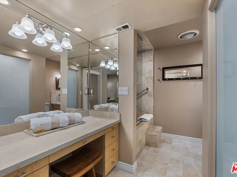 4 Jib St #3 — Photo 15
