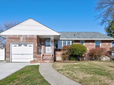 95 Harold Avenue, Hempstead, NY, 11550