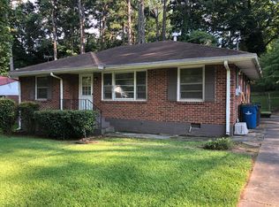 856 Pegg Rd, East Pt, GA 30344