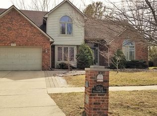 13708 Middlebury Dr, Shelby Township, MI 48315