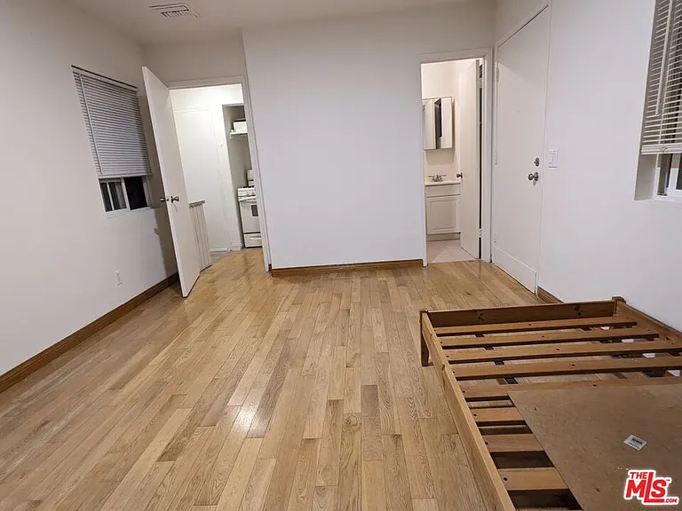 4152 Verdugo Rd — Photo 4