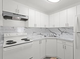 Village Homes And Condos, Miami, FL 33157