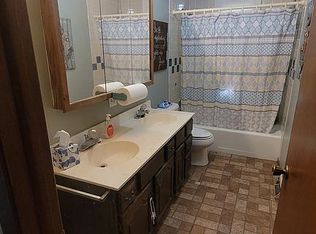 312 N Franklin St, Ness City, KS 67560