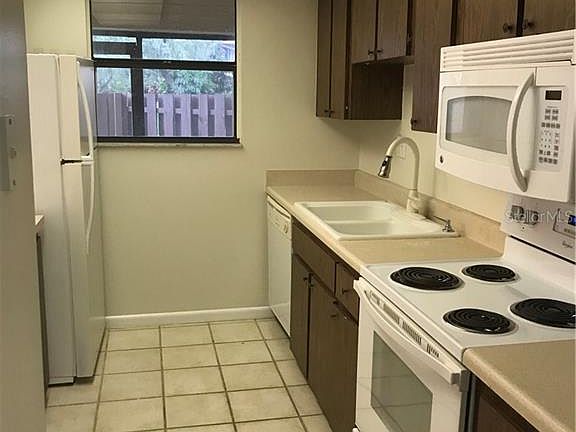 4th image of 850 Village Lake Ter N APT 103