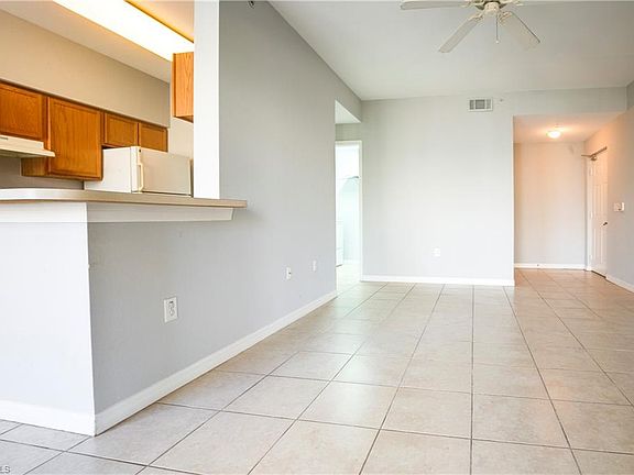 5th image of 7950 Preserve Cir APT 816