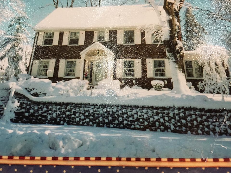 2nd image of 24 Macy Ave