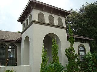 2nd image of 3687 Thousand Oaks Dr