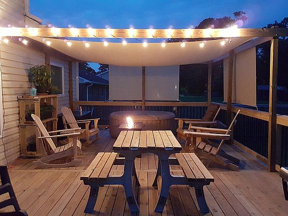 close up of back deck 2