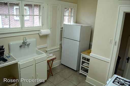 5th image of 4315 E 16th Ave