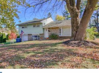 1476 Makefield Rd, Yardley, PA 19067