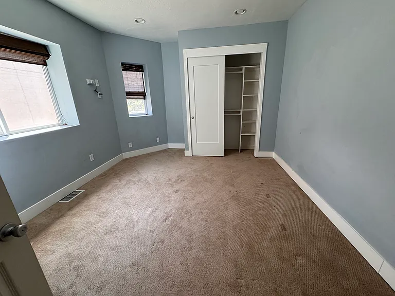 122 L St — Photo 12