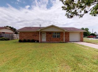 502 3rd St, Elgin, OK 73538