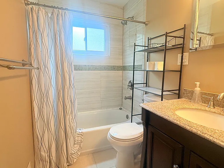 10865 Lemarie Dr — Photo 8