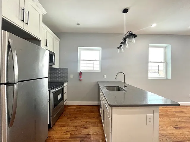 455 Beach 36 St #3 — Photo 16