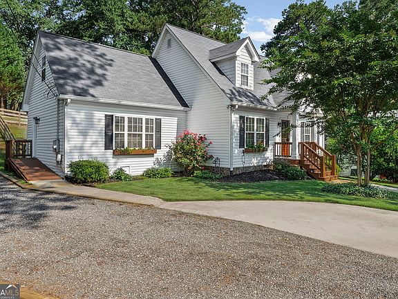 3rd image of 31 Mansour Cir