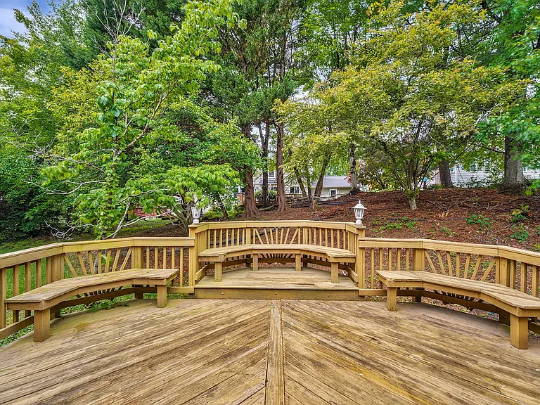4287 Exeter Dr — Photo 49