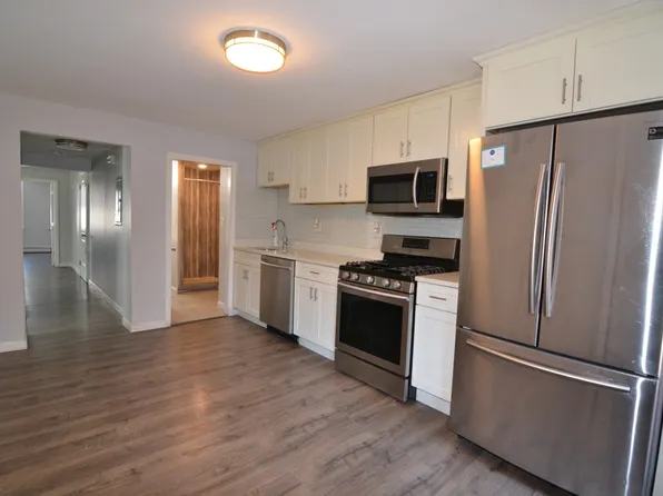 253 Paris St #1, Boston, MA 02128