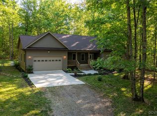 805 Douglas Church Rd, Farmville, VA 23901