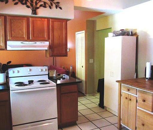3rd image of 330 Claire Ct