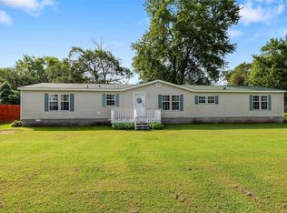 232 S 8th St, East Carondelet, IL 62240