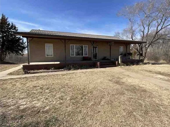 12811 S Dean Rd, Hutchinson, KS 67501