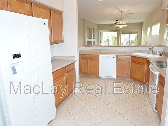 5th image of 9845 E Fairview Ave