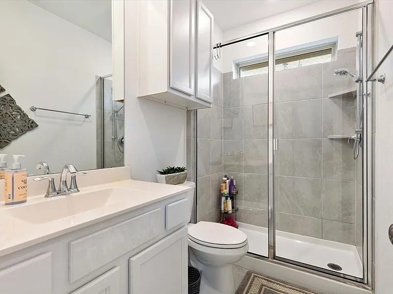 4912 Overland Hollow Dr — Photo 10