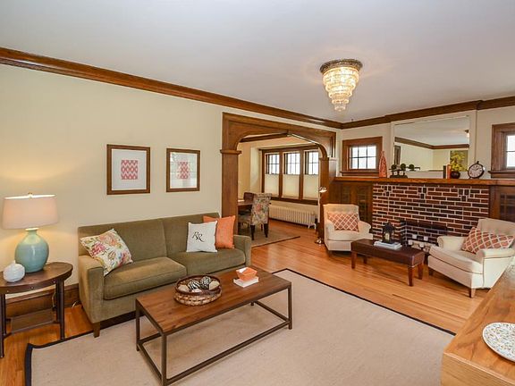 4th image of 1409 Ashland Ave