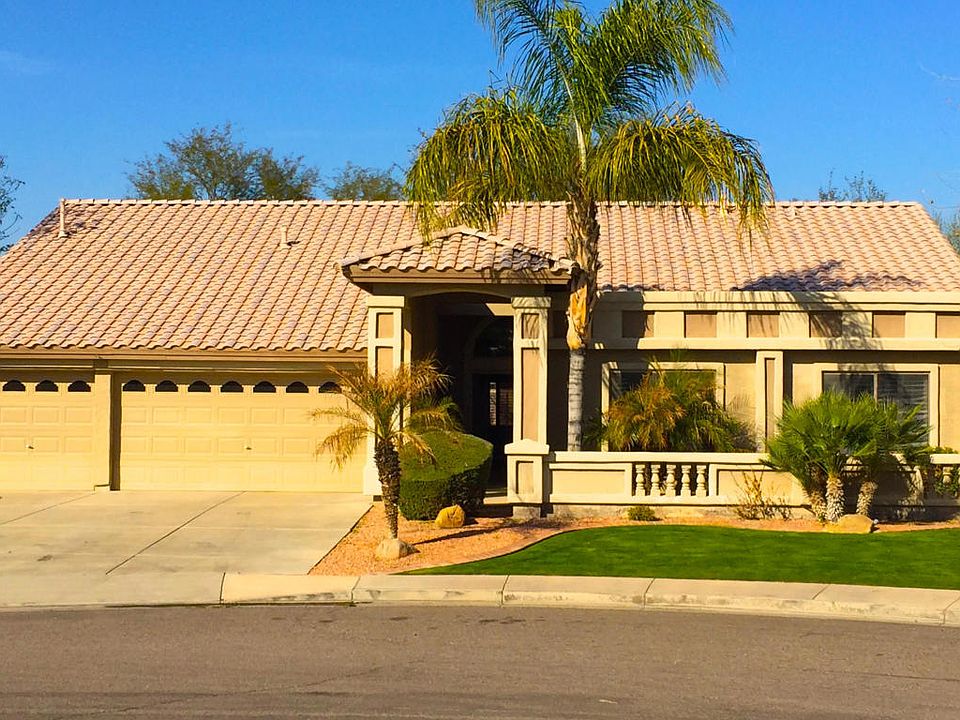 1st image of 1430 E San Carlos Way