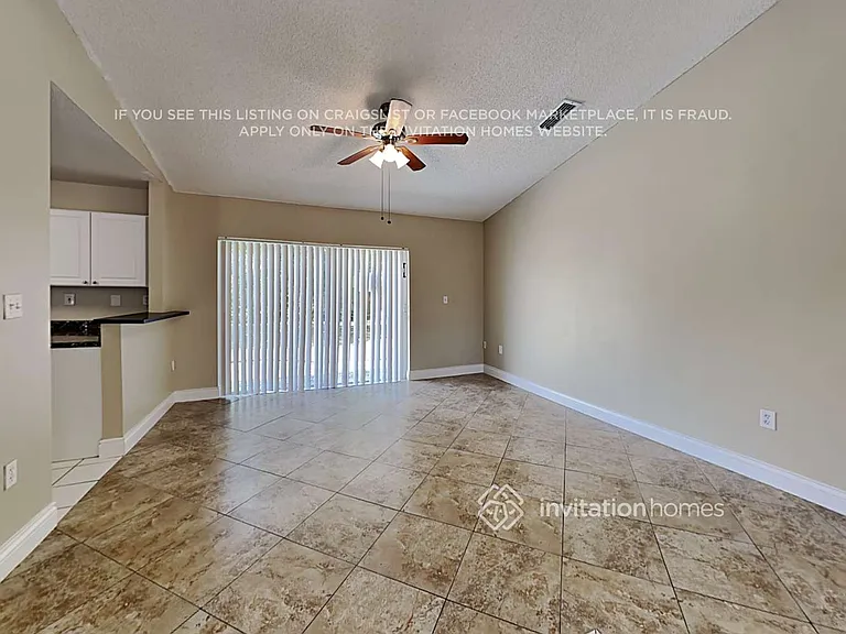 10711 SW 167th St — Photo 5