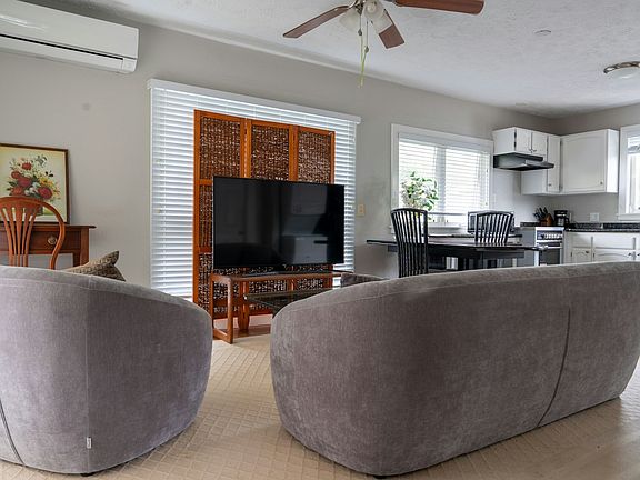 5th image of 1319 Maleko St #A
