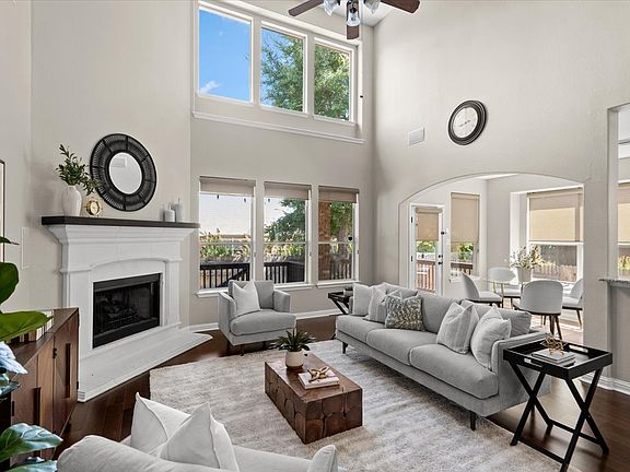 4th image of 344 Atlanta Park Dr