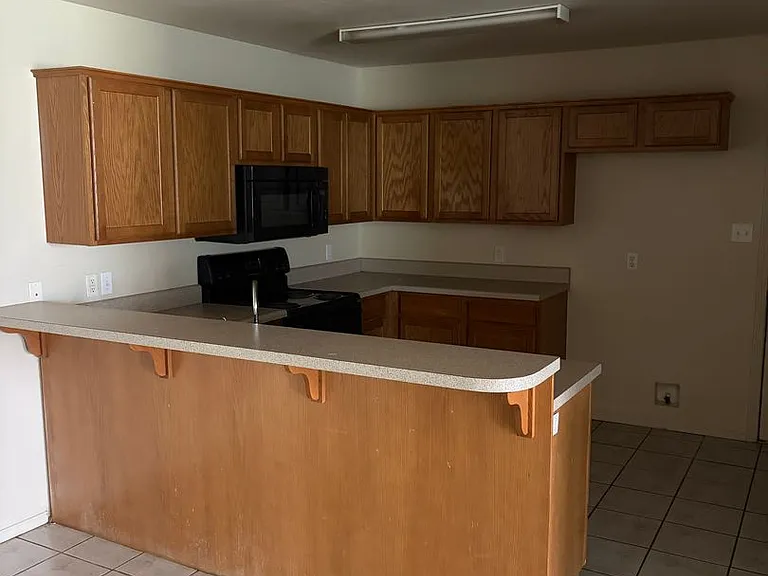 1115 Grinnel Cir #B — Photo 6