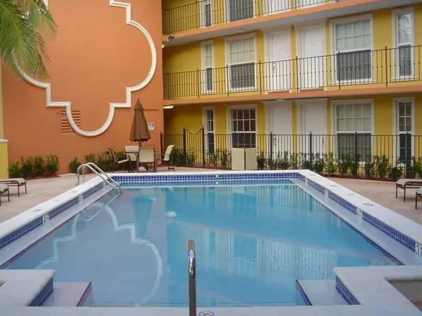 3245 Virginia St APT 66, Miami, FL 33133