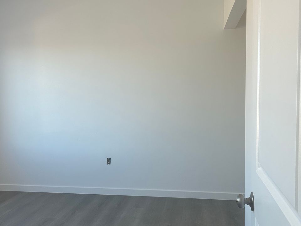 1st image of 7116 Arillo St #7118