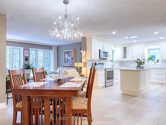 3rd image of 162 Pine Ridge Rd