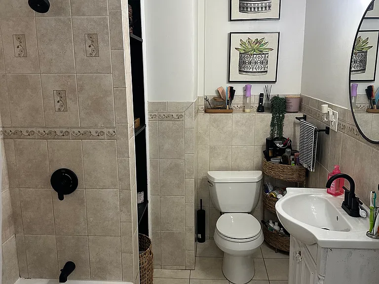 83 Corbet St #2 — Photo 4