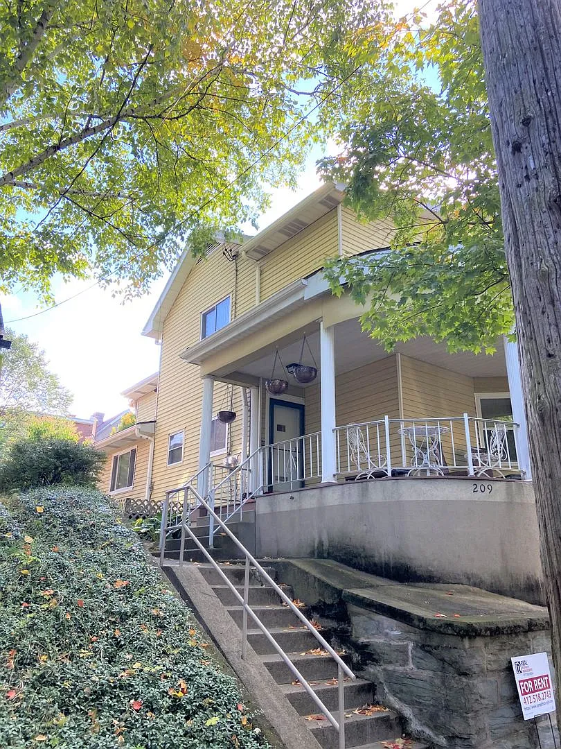 209 Elysian St #1 photo 1