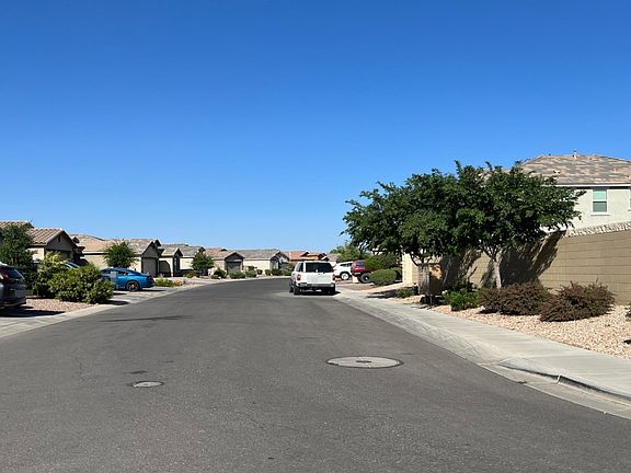 4th image of 2047 W Tobias Way