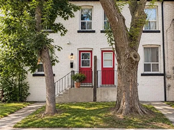 101 Cheever St, Hamilton, ON L8L 5R8