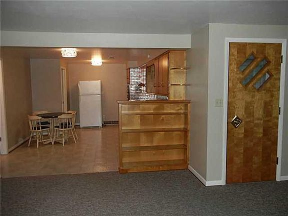 5th image of 4200 Fremont Pike