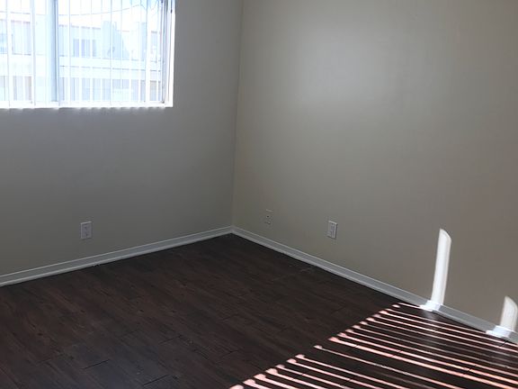 3rd image of 5441 Norwalk Blvd APT 7