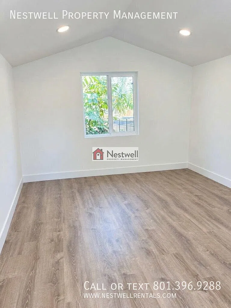 Great bungalow home in Salt Lake City! — Photo 2