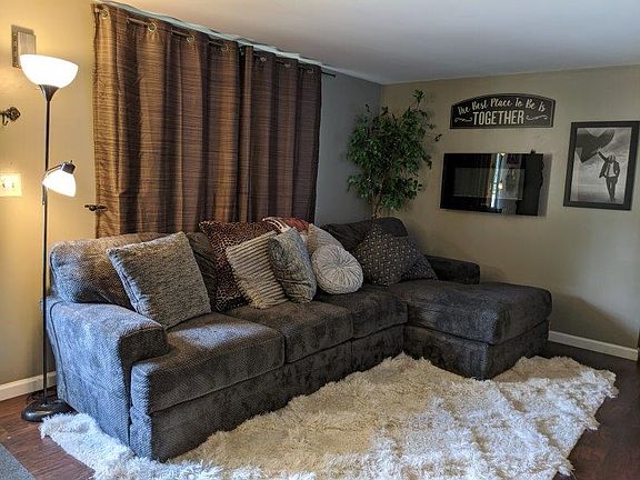 4th image of 1405 Kensington Dr